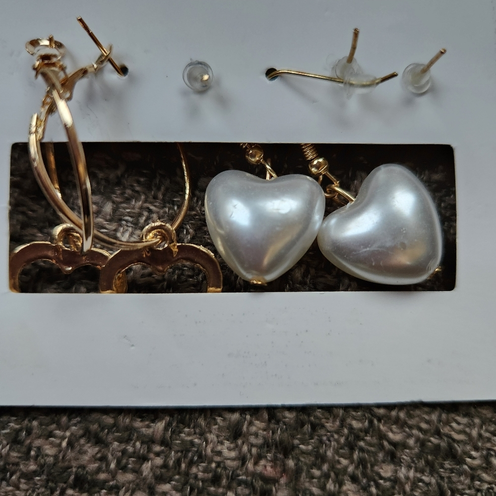 Earrings - Picture 5 of 5